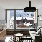 La Vallee Blanche Avec Parking Gratuit *
